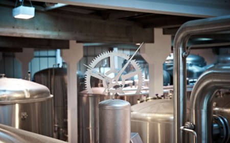 brewhouse-harrison-clock.jpg